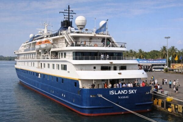 Now MS Island Sky Arrival Boosts