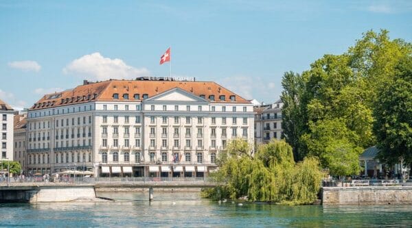 Now Four Seasons Hotel des Bergues Geneva