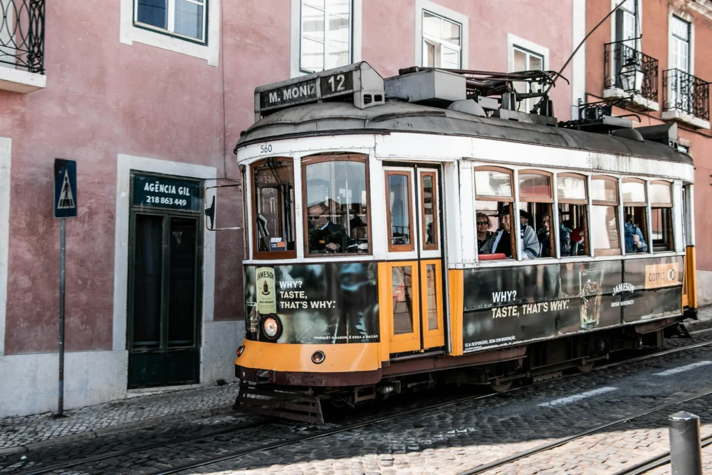 Tours tram line