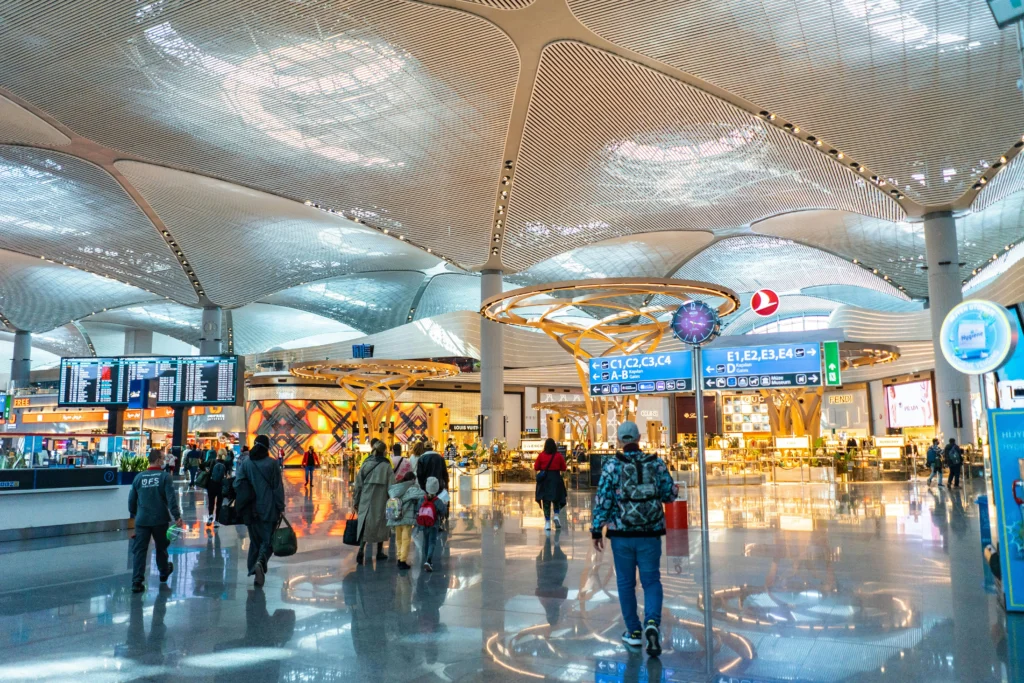 Dubai International Airport peak season