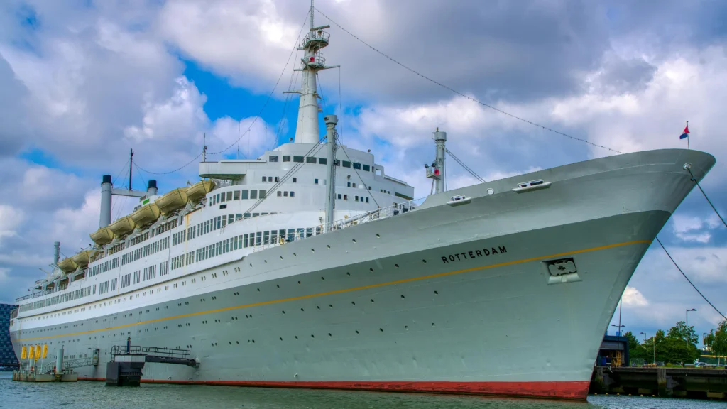 Dutch-flagged cruise ship