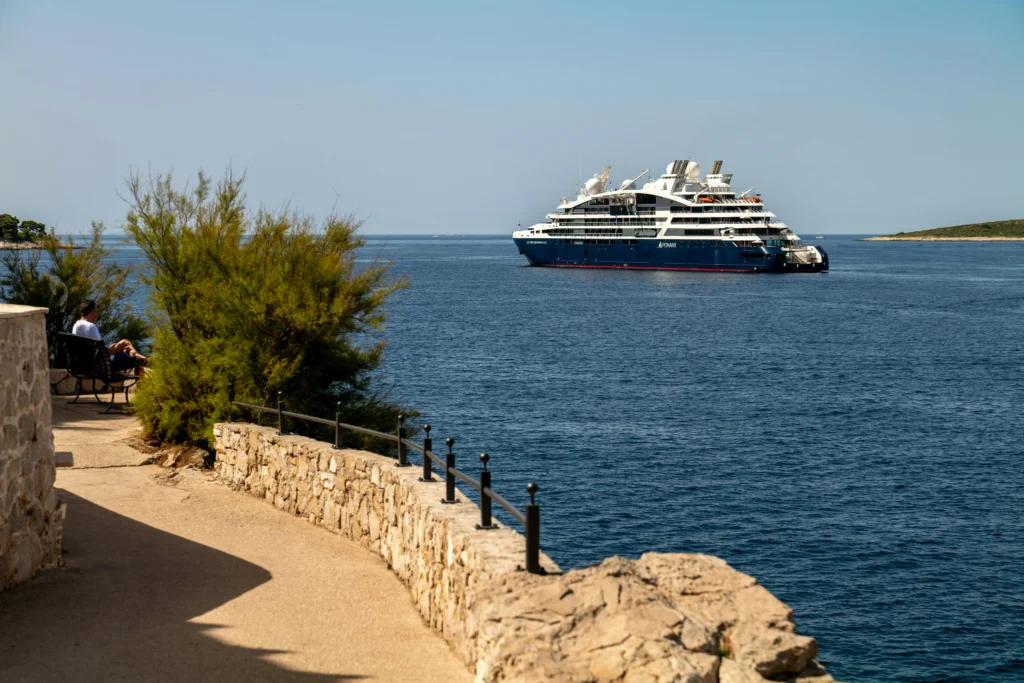 MV Hondius