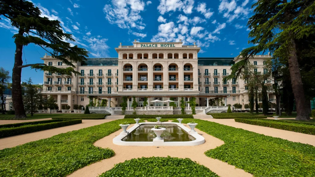 hotel revenue